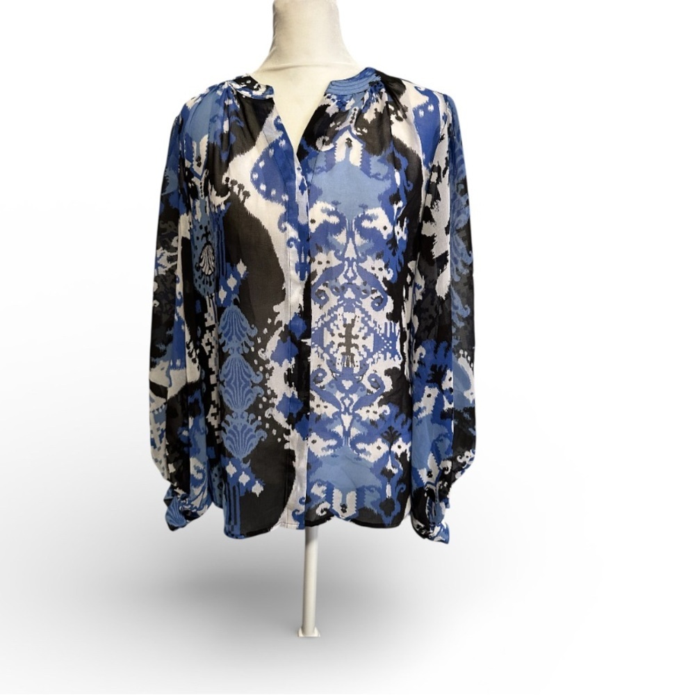 Chico's Blue and Black Patterned Blouse size 1